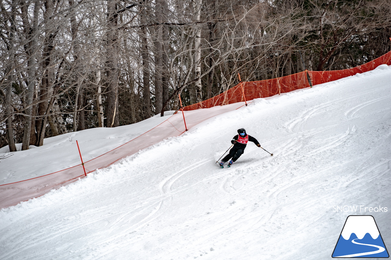なんと約10年ぶりの「技術選」撮影?! PREMIER SKI ACADEMY presents 『2026プレミアカップ・スキー技術選』レポート！｜朝里川温泉スキー場